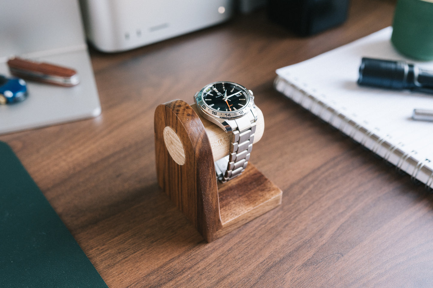 Timestand S (Walnut)