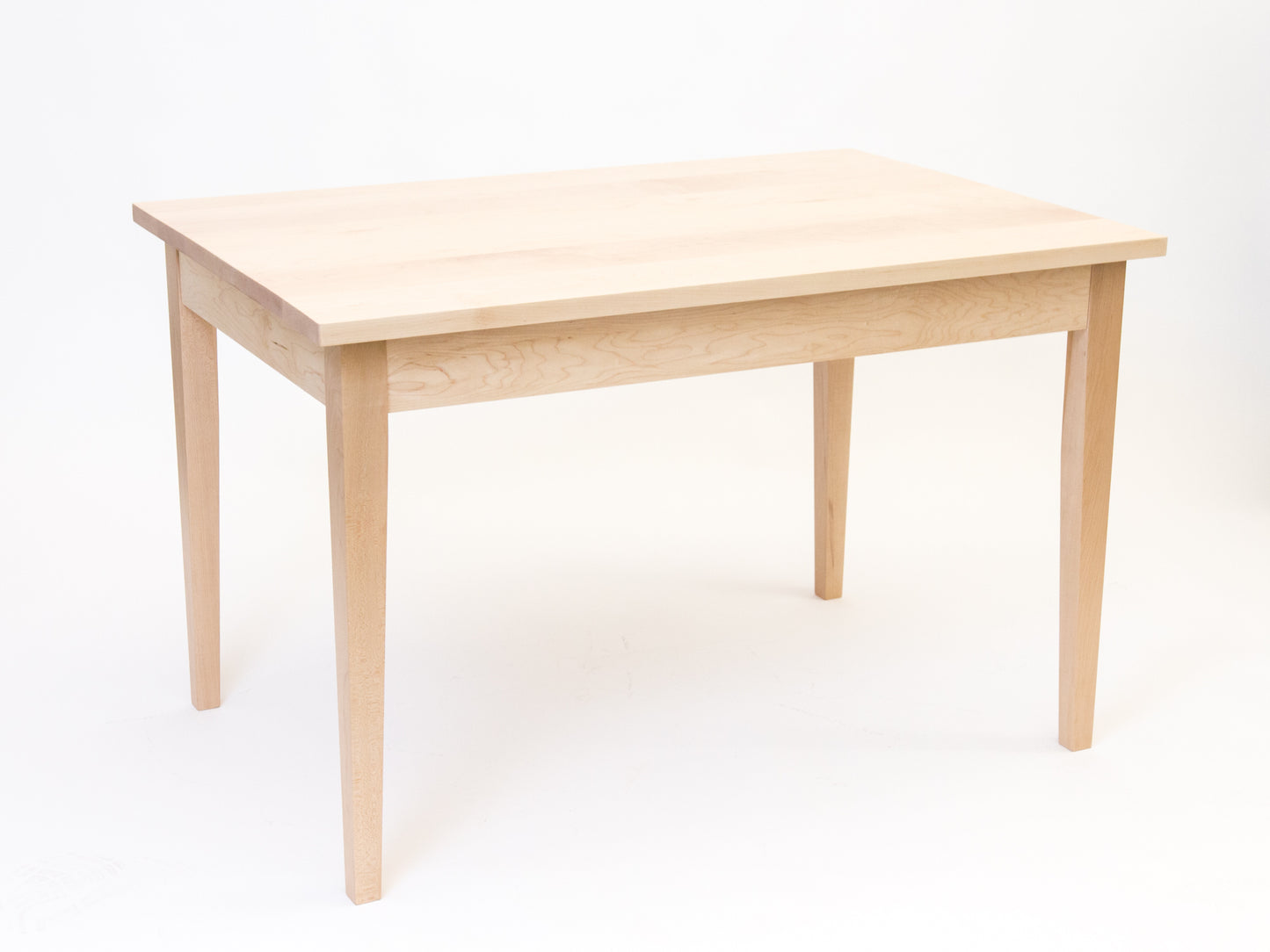 Shaker Dining Table in Maple (48" x 32")