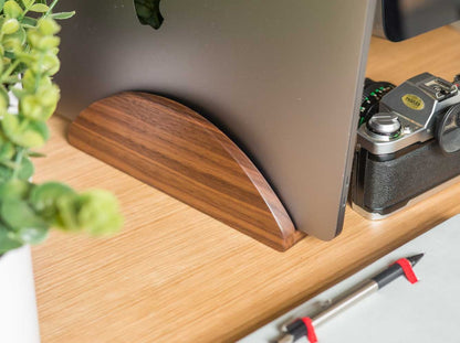 Vertical Laptop Stand (Walnut)